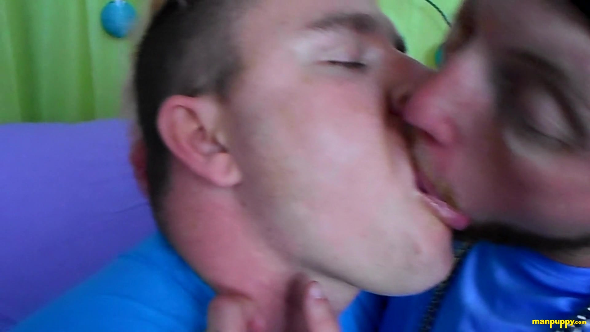 Hot Gay Kissing With JC & Leo - JC Dickerson & Leo Blue