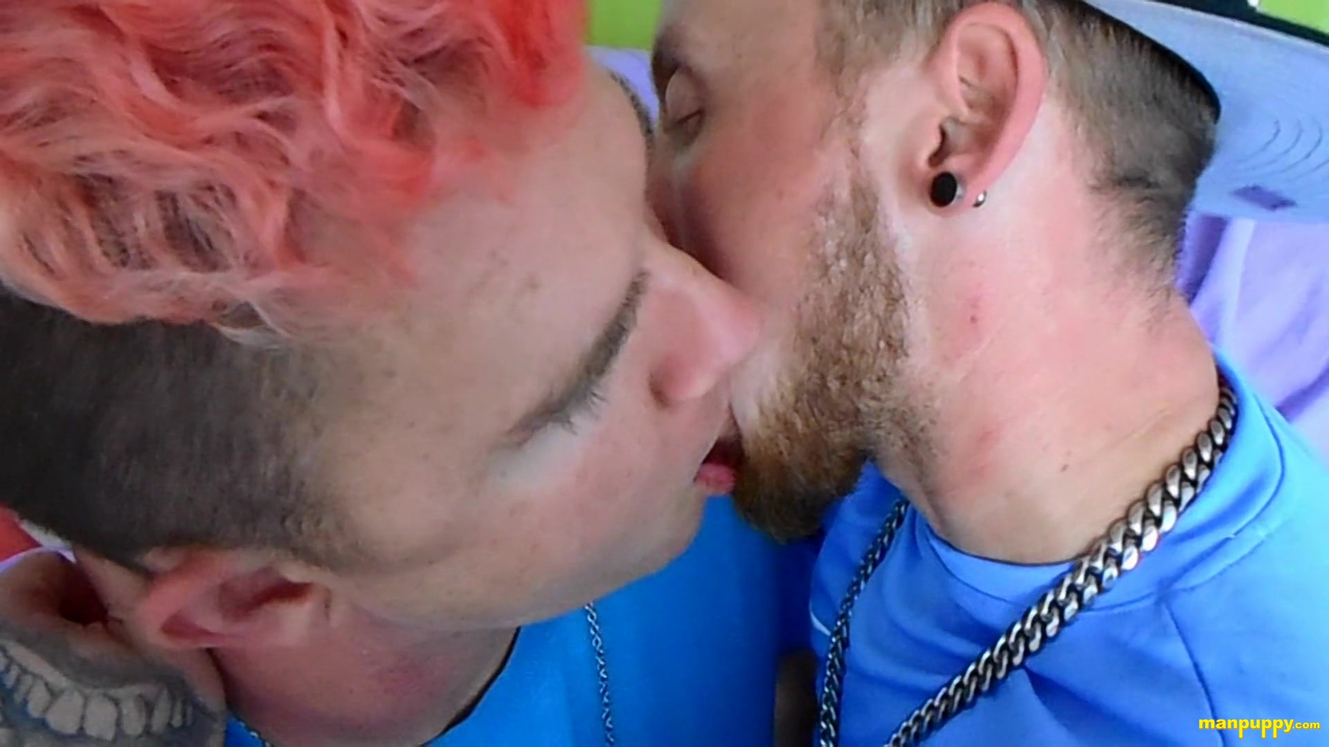 Hot Gay Kissing With JC & Leo - JC Dickerson & Leo Blue