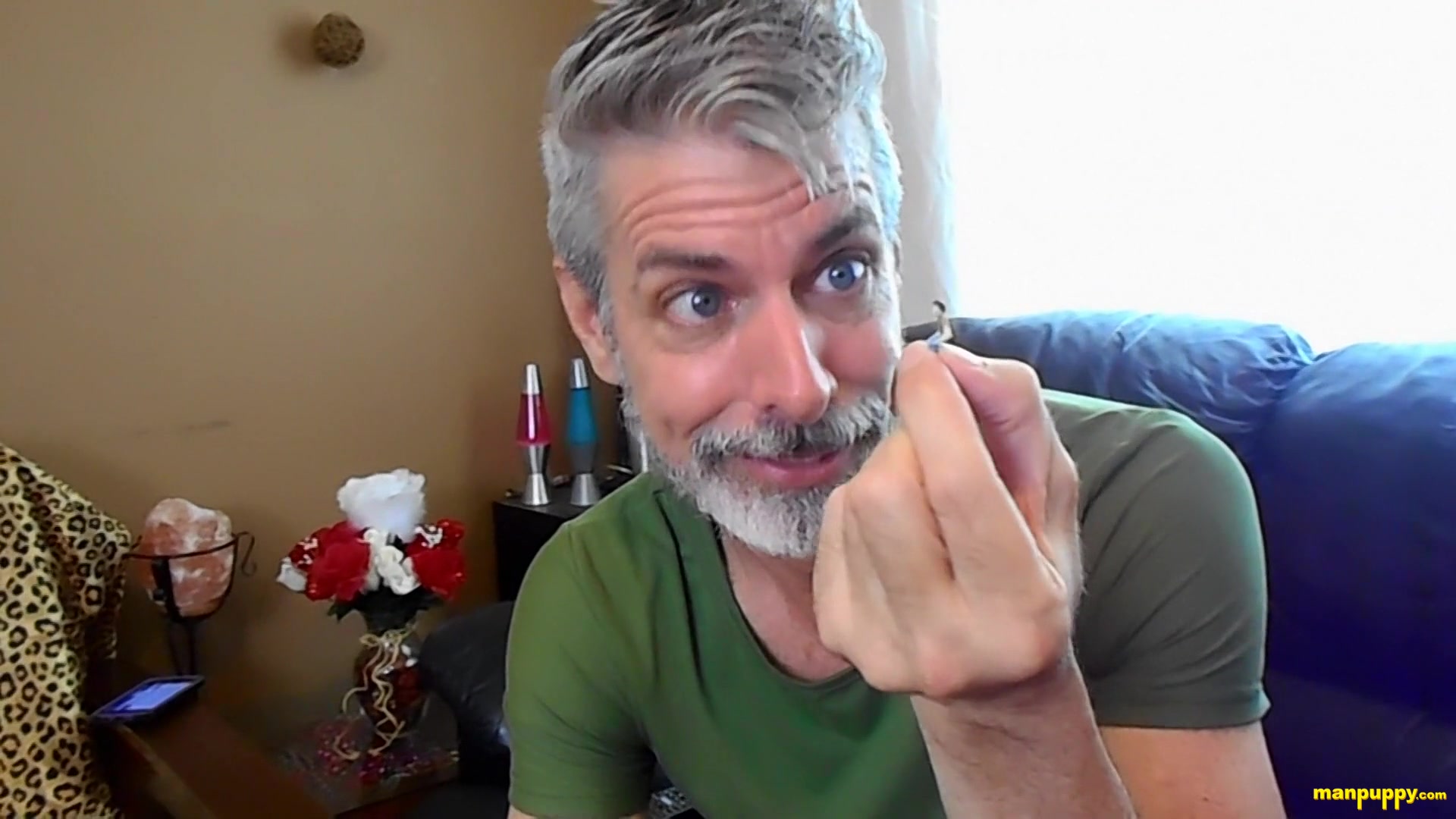 Suffocating In Giant Step daddy's Ass - Richard Lennox