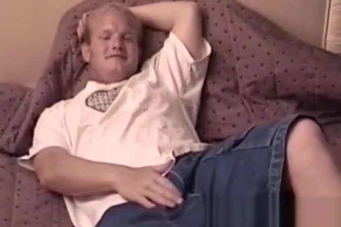 Kinky fat guy pleasures himself and unloads white chowder