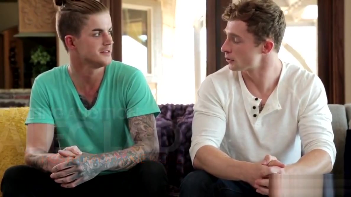 Tattooed Hunk Eats Ass at Casting Call
