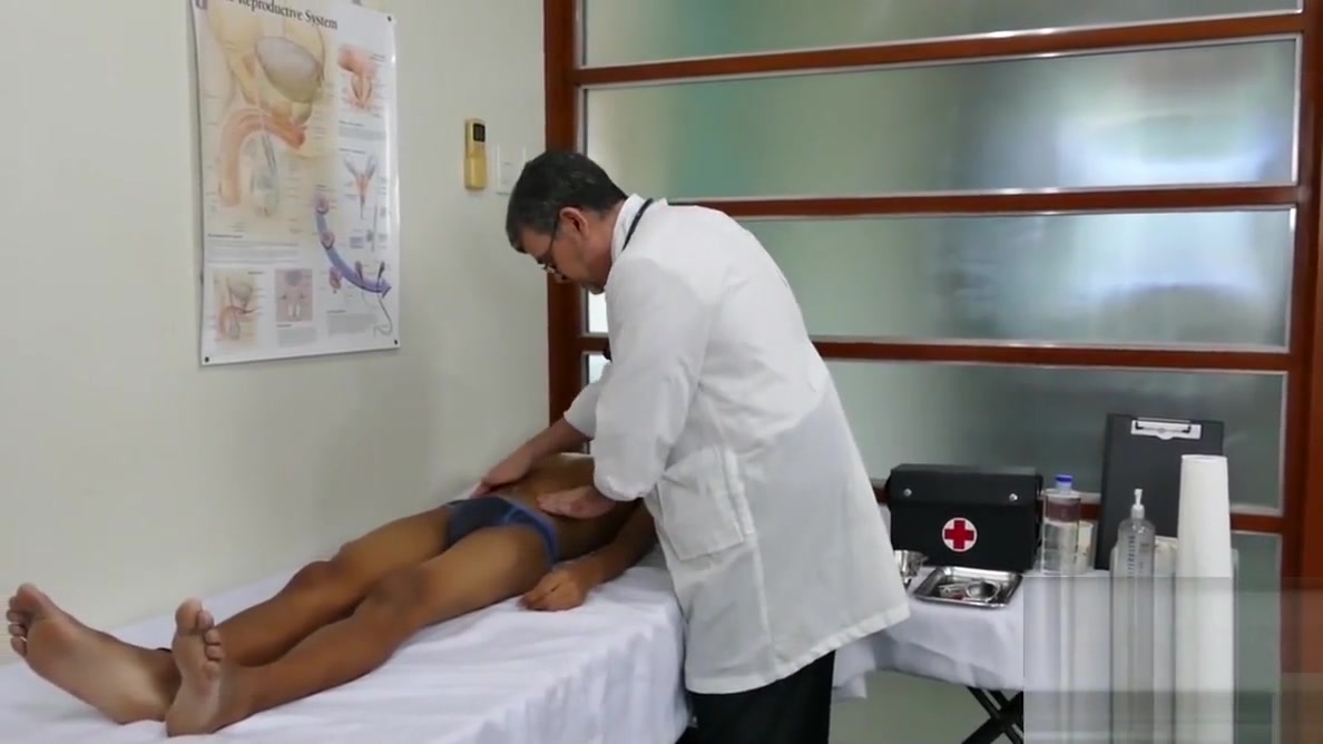 Doctor Step daddy measures twink patients ass with his cock