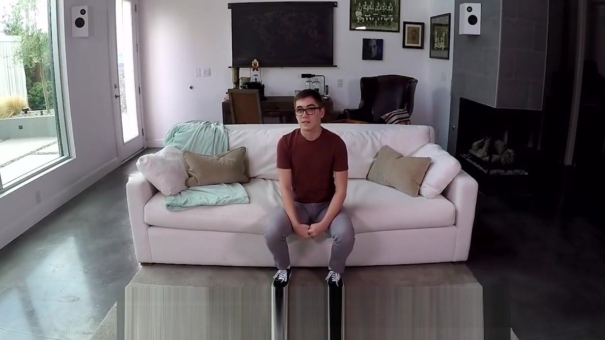 GayCastings First porn casting fuck with Eli Lincoln
