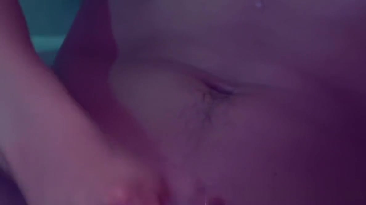 English lad spunked after anal in the shower
