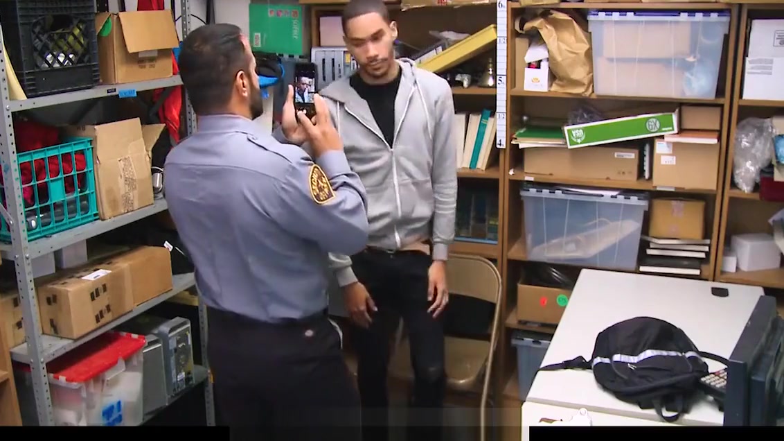 YoungPerps - Dominant security guard banged a straight thief