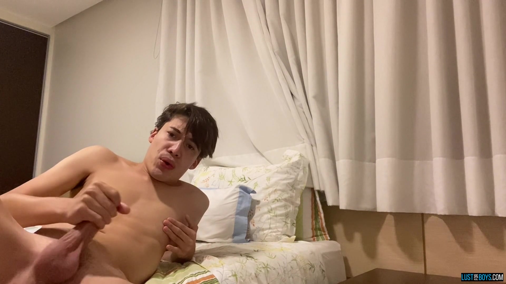 Edging Up A Good Twink Load - Danny Bianchi