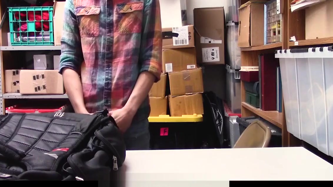YoungPerps-Twink shoplifter boy barebacked by security guard