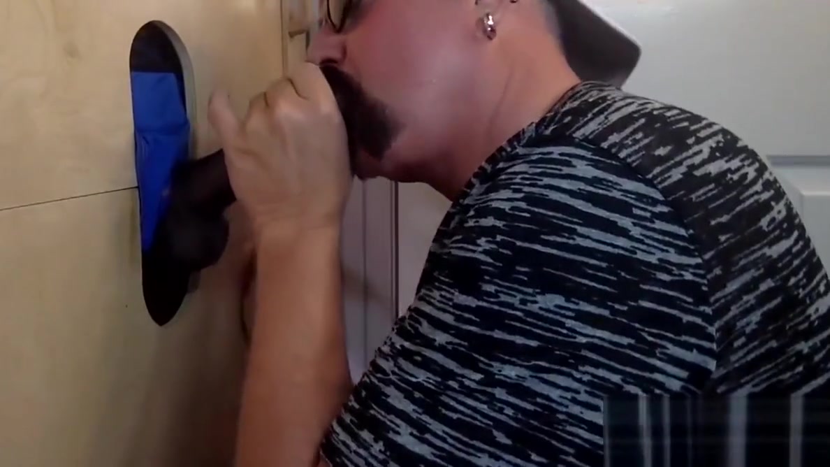 Swallowing Big Black Meat At The Gloryhole