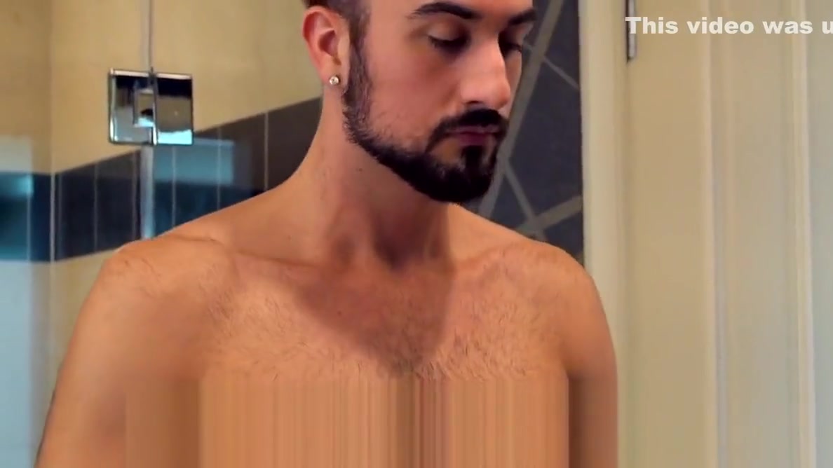 ShowerBait Str8 bait shower fuck with Casey Everett