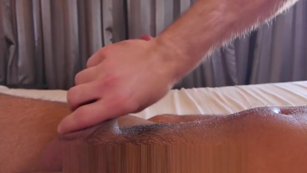 GayRoom Hotel massage fuck with hunk Blaze Austin