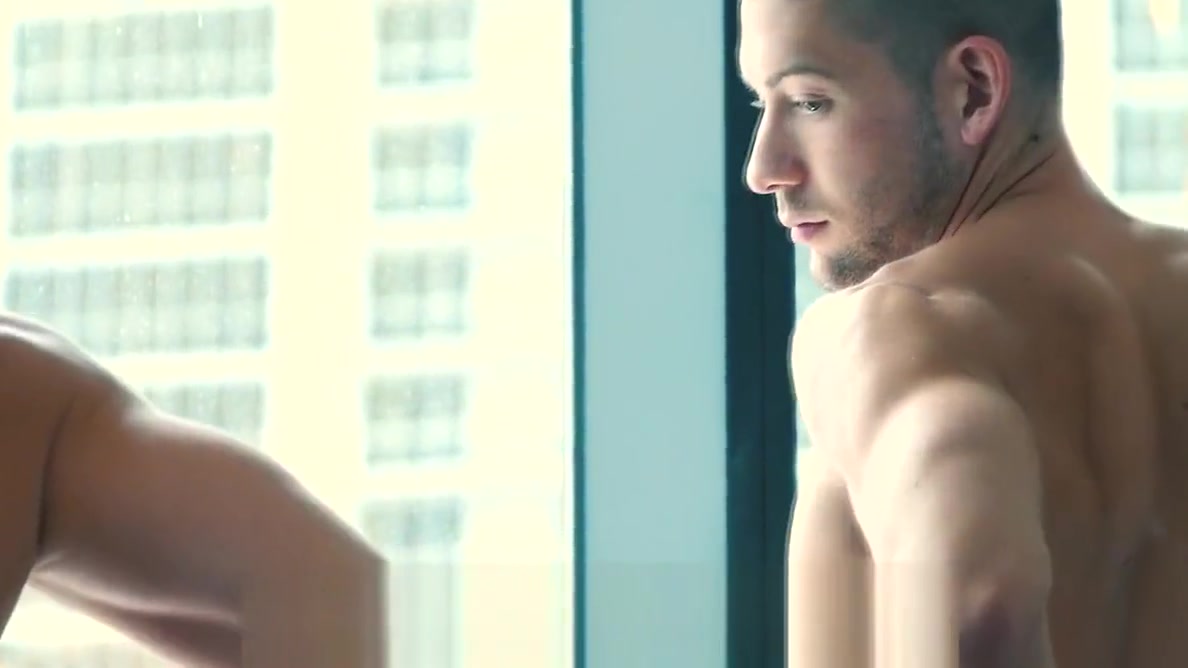 GayRoom Sexy speedo turns Kyle Kash into a sex animal