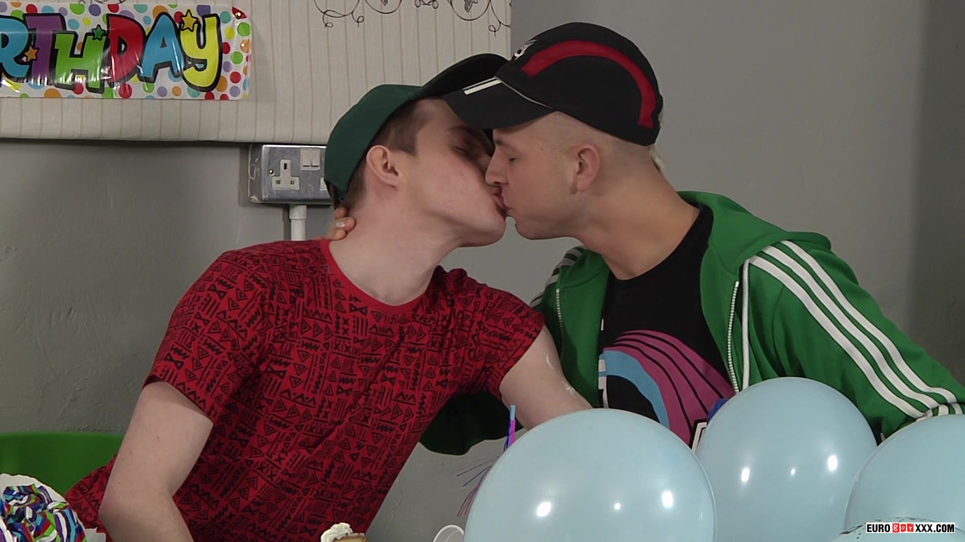 Milo Gets A Birthday Fucking - Deacon Hunter & Milo Millis