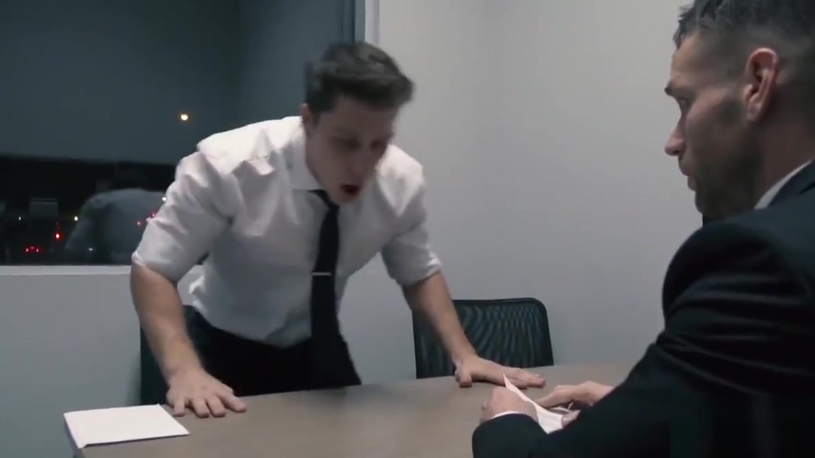 Office hunks Kit Cohen and Paul Canon love dicking around