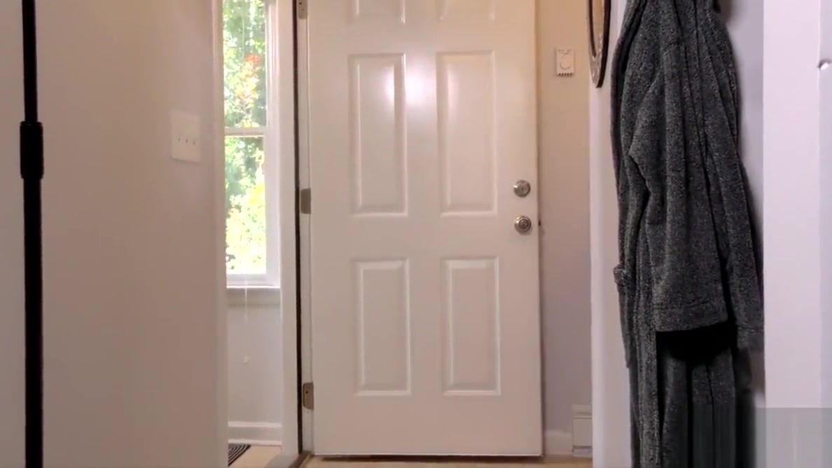 Soccer stud screwed under the shower after fellatio