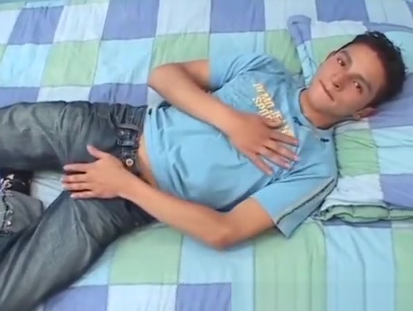 Kinky latino fruit Kevin plays with his fuck stick and cums