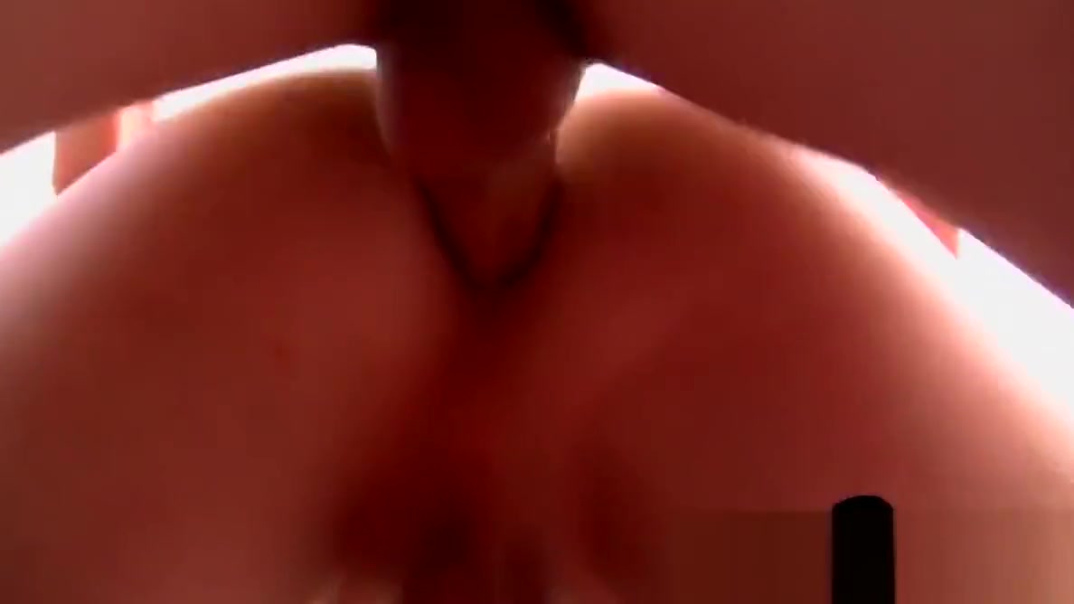 Twink best friends raw banging under a warm shower