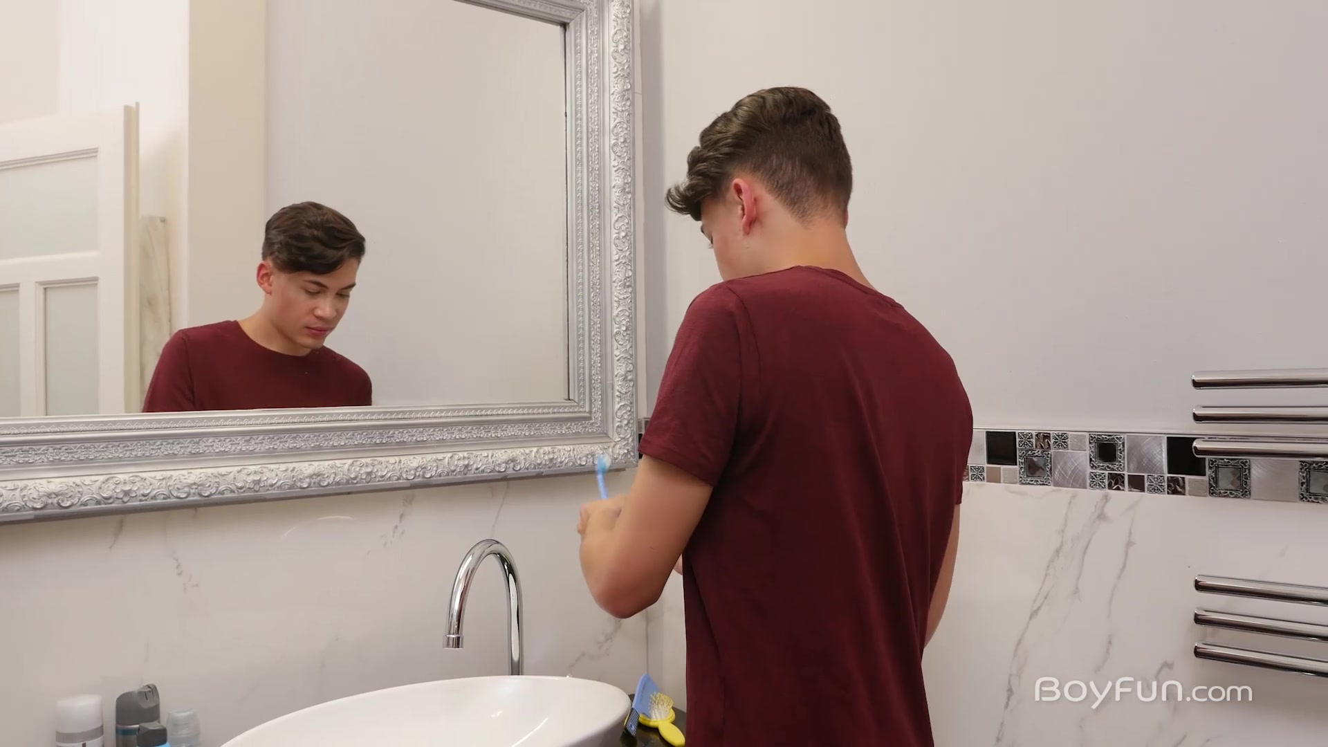 Shower Arousal - BoyFun
