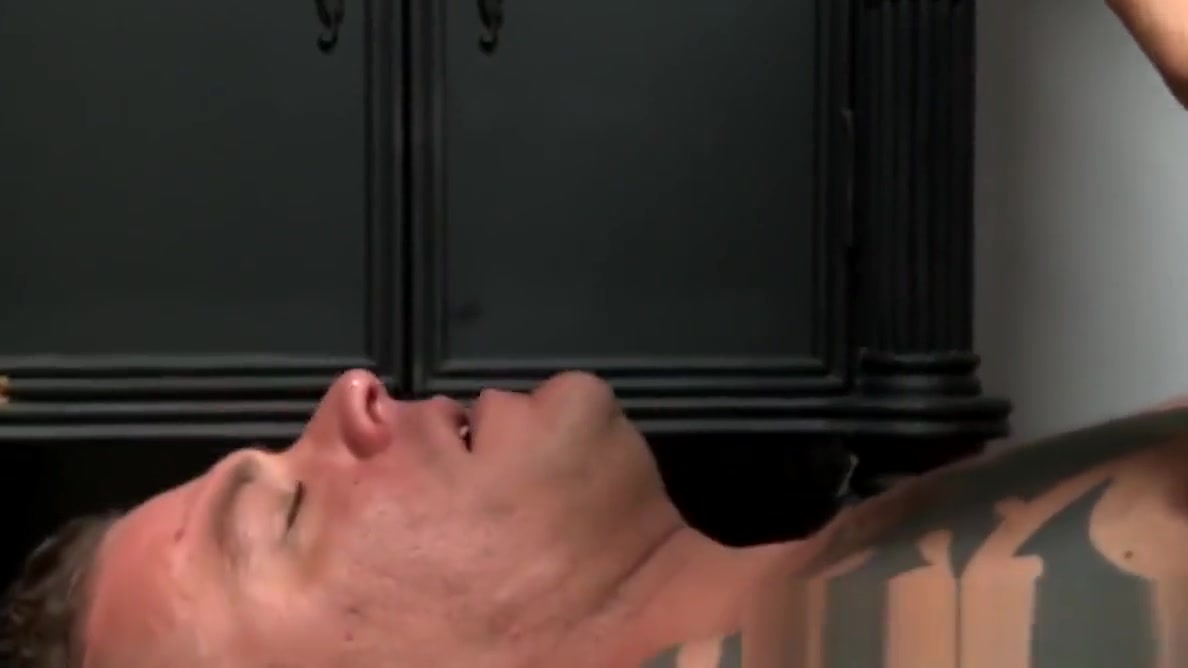 Ace Era sucks off Jace Chambers in glory hole room