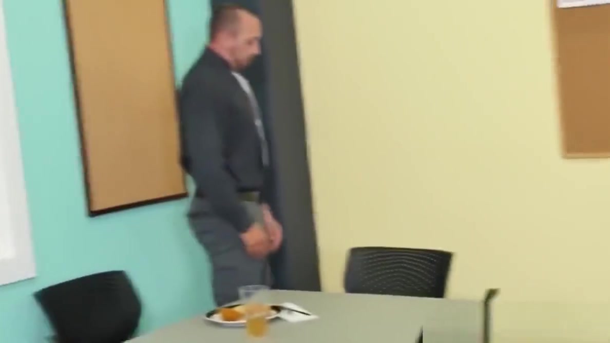 Office stud ass fucked in trio at work