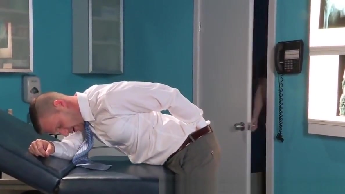 Brian Bonds Gets Fisted...By His DOCTOR!!