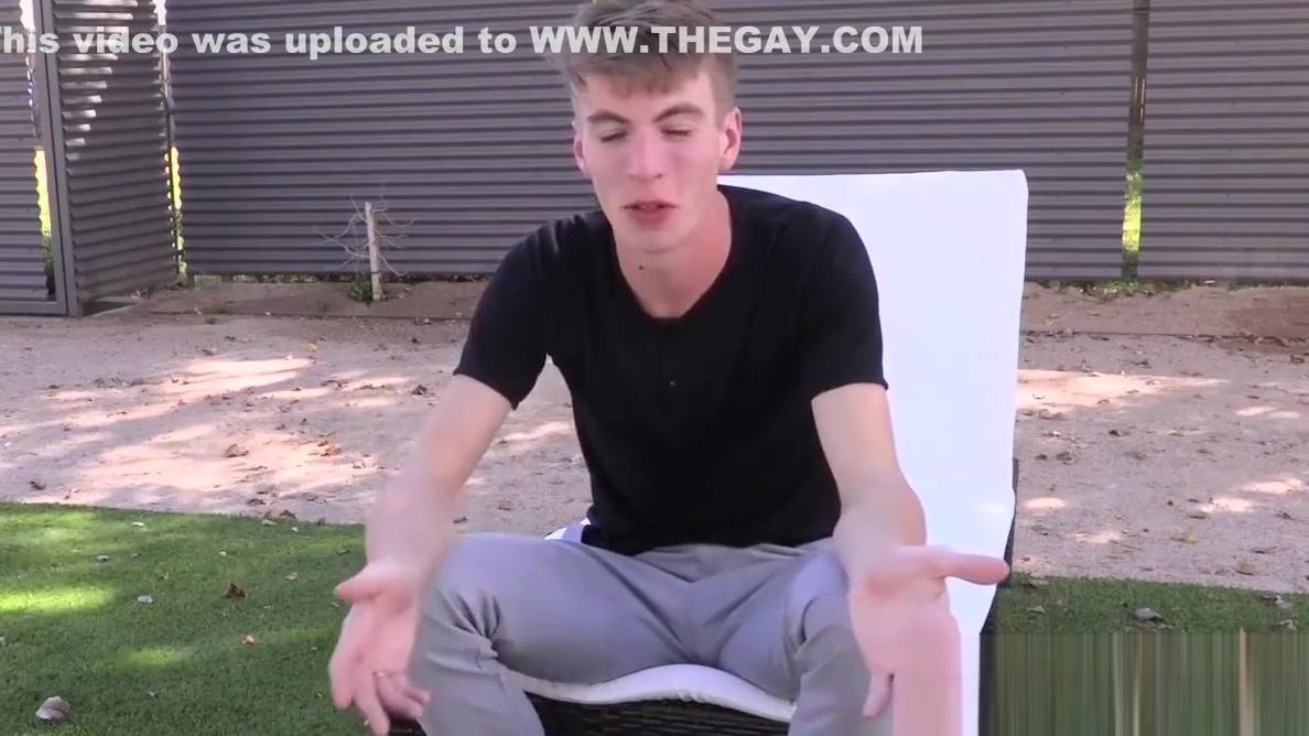 Blond twink masturbates under the shower after an interview