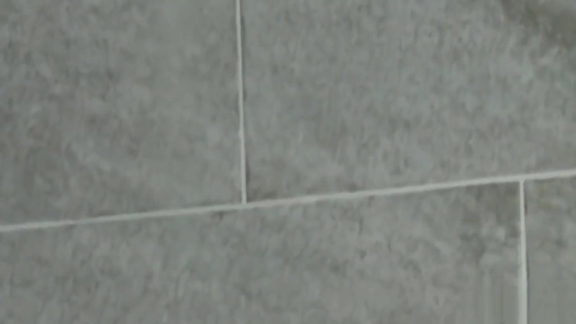 Twink latino masturbates in the shower