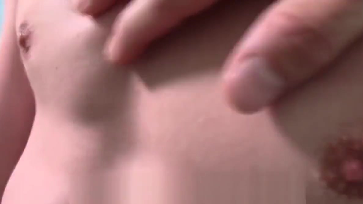 GayCastings Newcomer Logan Taylor fuck and facial