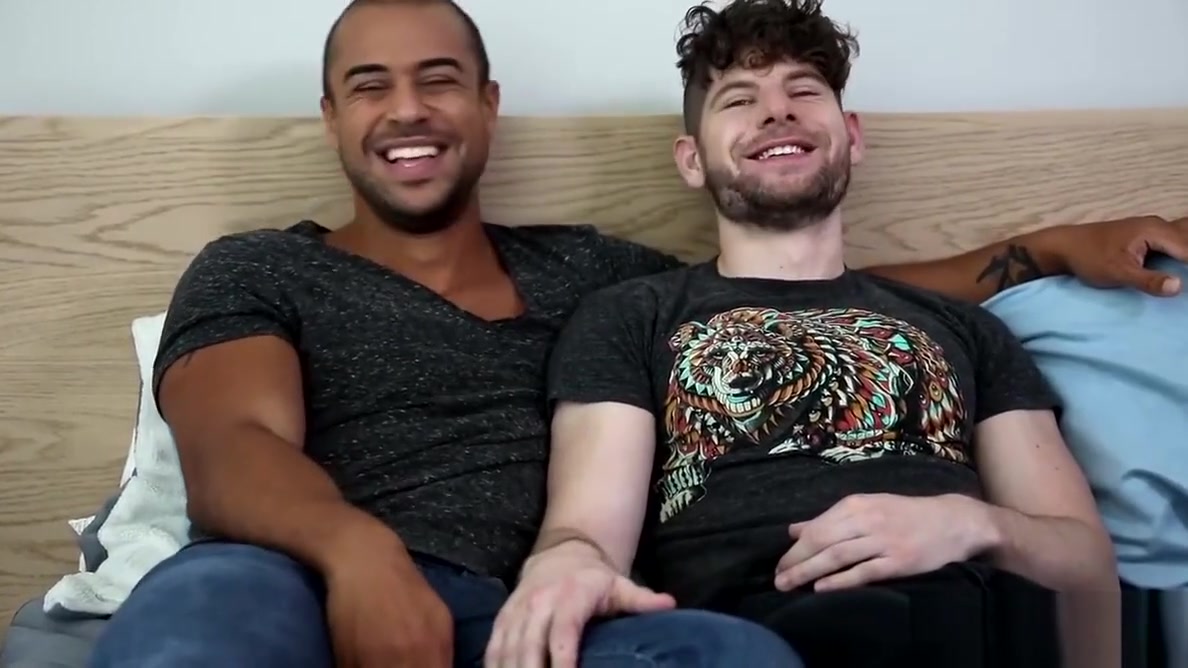 NextDoorBuddies BAREBACK Muscle Hunk & Big Dick First Timer