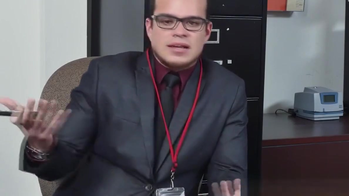 Dom office boss rimmed and sucked in trio