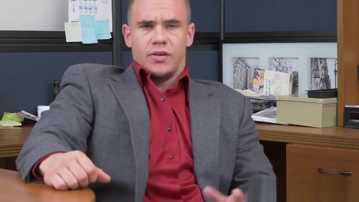 Office hunk analized in trio with sexswing