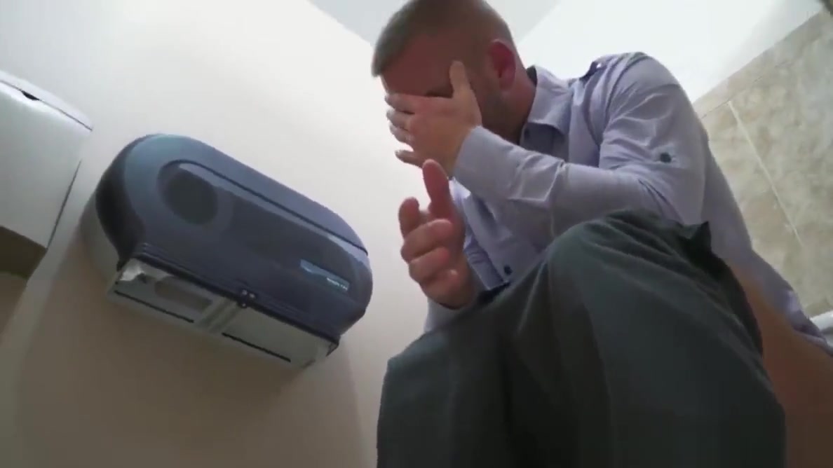 Office cocksucker analized by boss at work