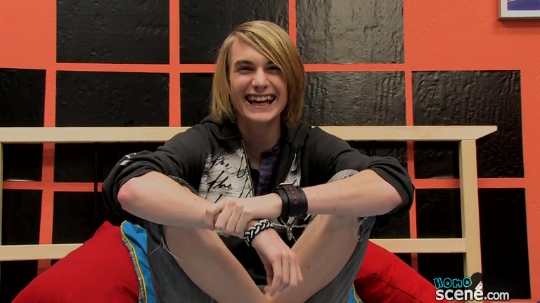 Preston Loves To Show Off His Wanking Technique - Preston Andrews