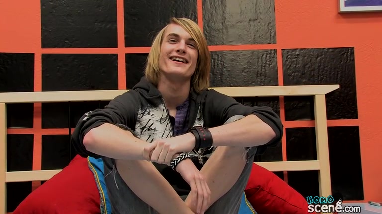 Preston Loves To Show Off His Wanking Technique - Preston Andrews
