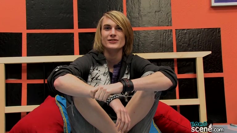 Preston Loves To Show Off His Wanking Technique - Preston Andrews