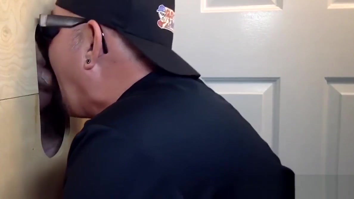 Step dad At The Gloryhole For Head