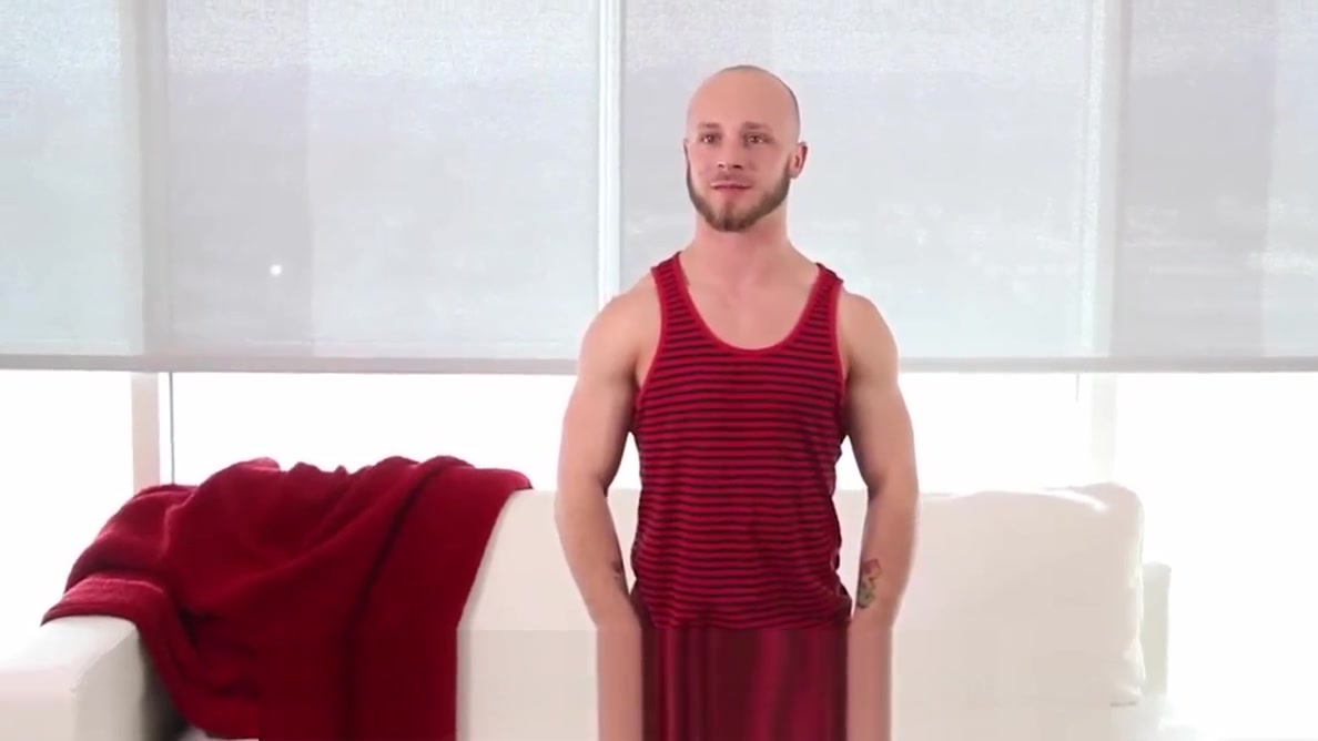 GayCastings Bjorn Manning tries first porn with agent