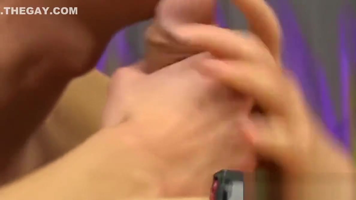 Massage with two twinks turned into deep bareback drilling