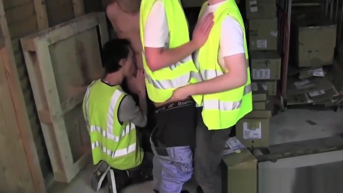 Kinky twinks make a cock munching train at a warehouse