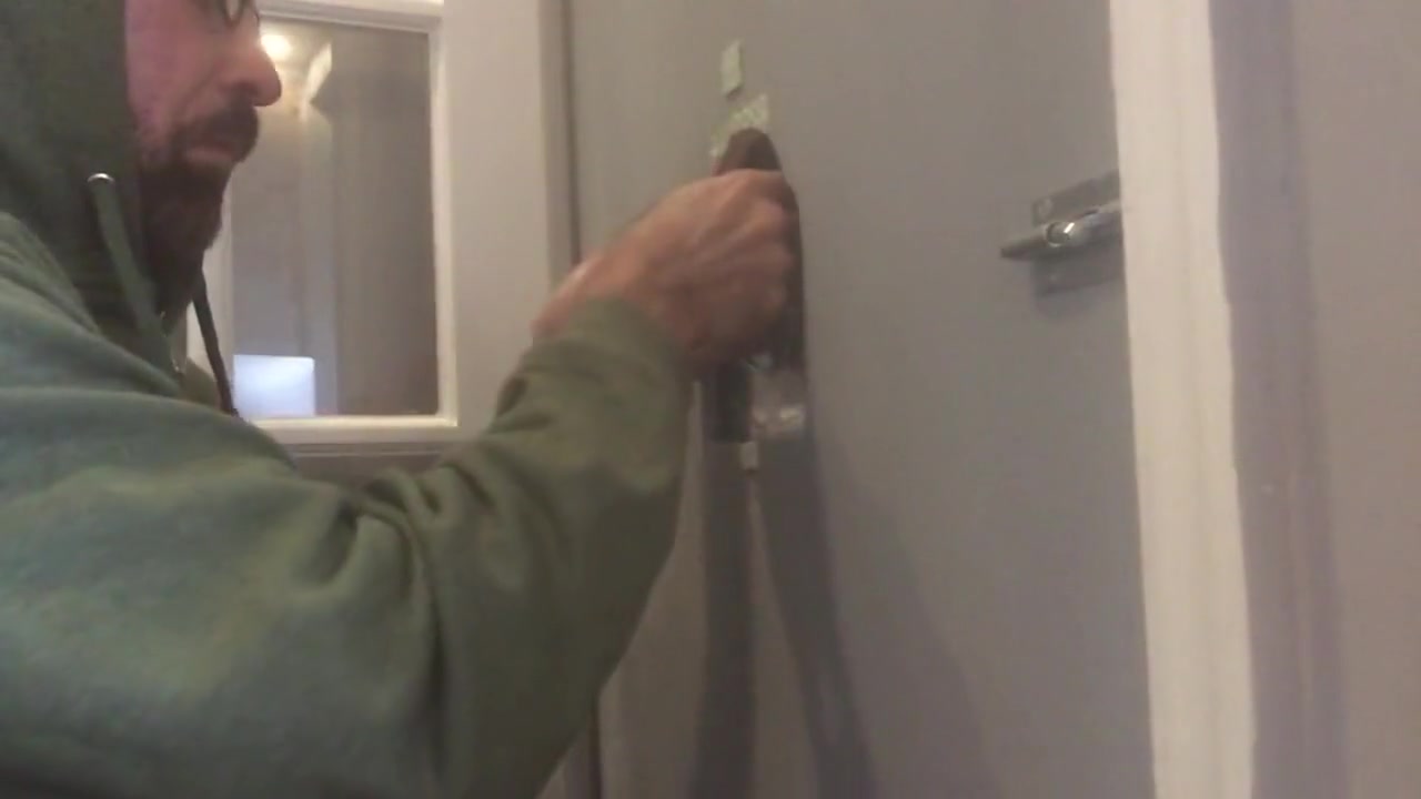 Long Black Cock Texts 215-817-5253 for Deep-Throat at Philly Glory Hole