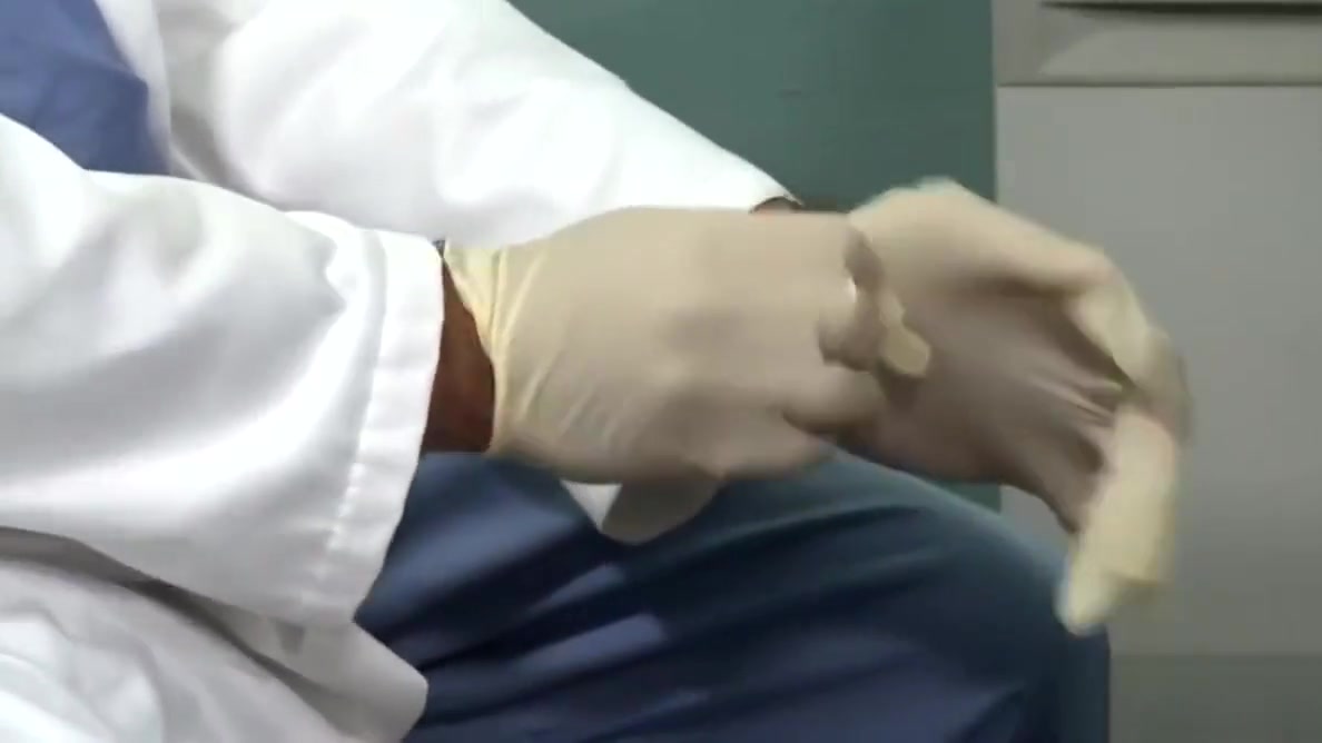 Homo doctor fucks with his patient