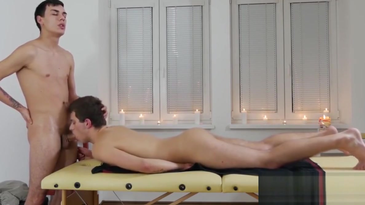 Cute slender twink has bareback sex on the massage table
