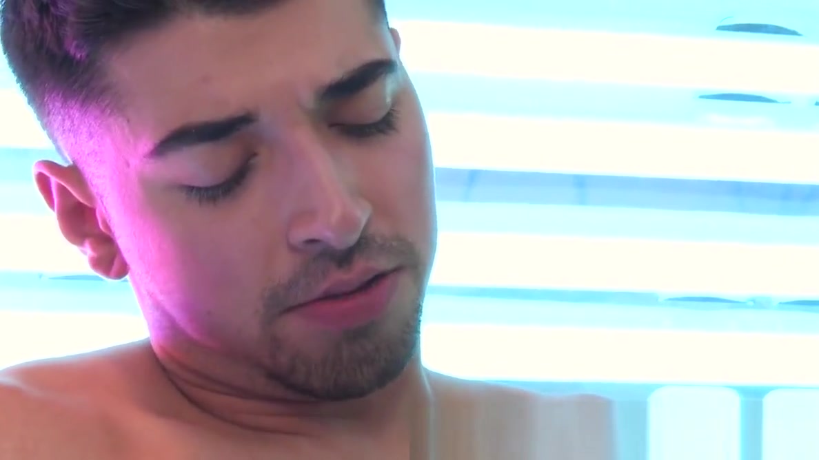 FalconStudios Sexy Big Dick Muscle Hunk Step daddy Needs Ur Help!