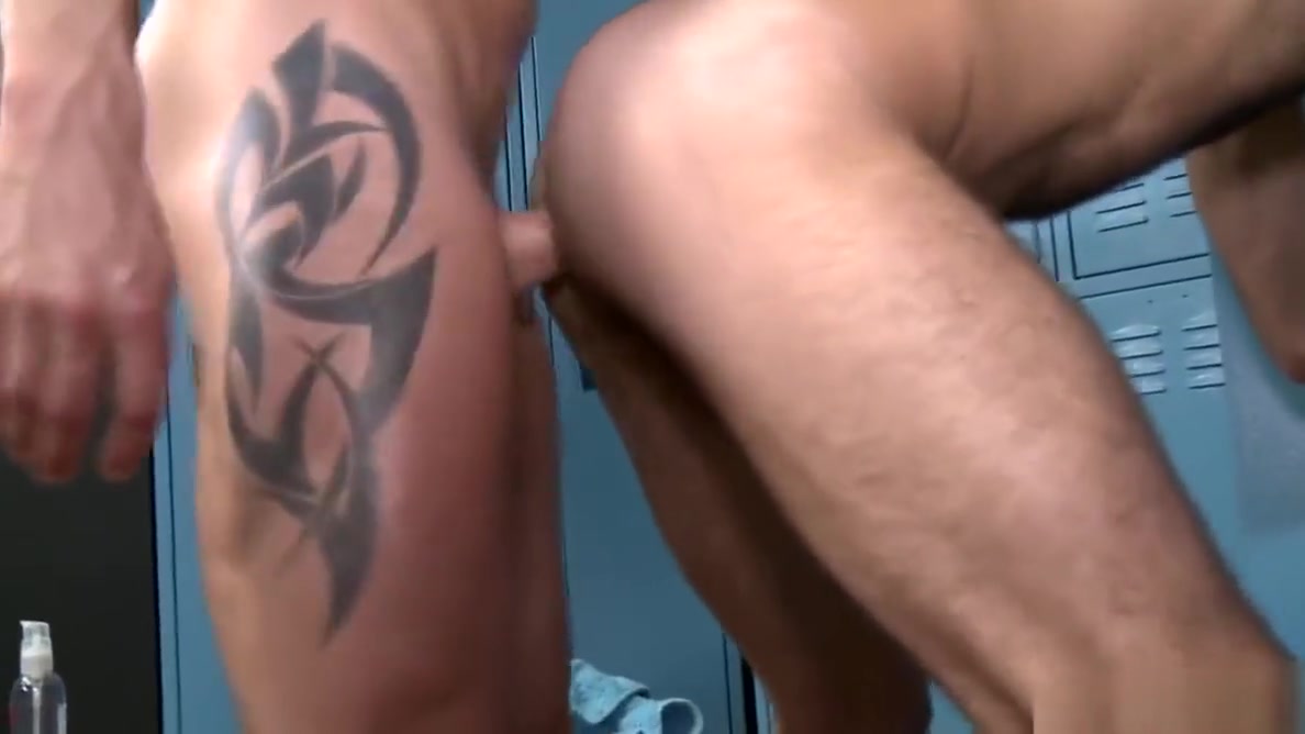 MenOver30 I Met A Trainer Today. Hes Hot With A Huge Cock!!