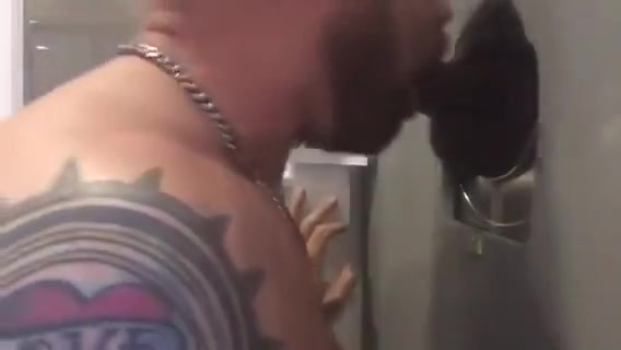 Philly Gloryhole hosts Black Bull 1st Timer