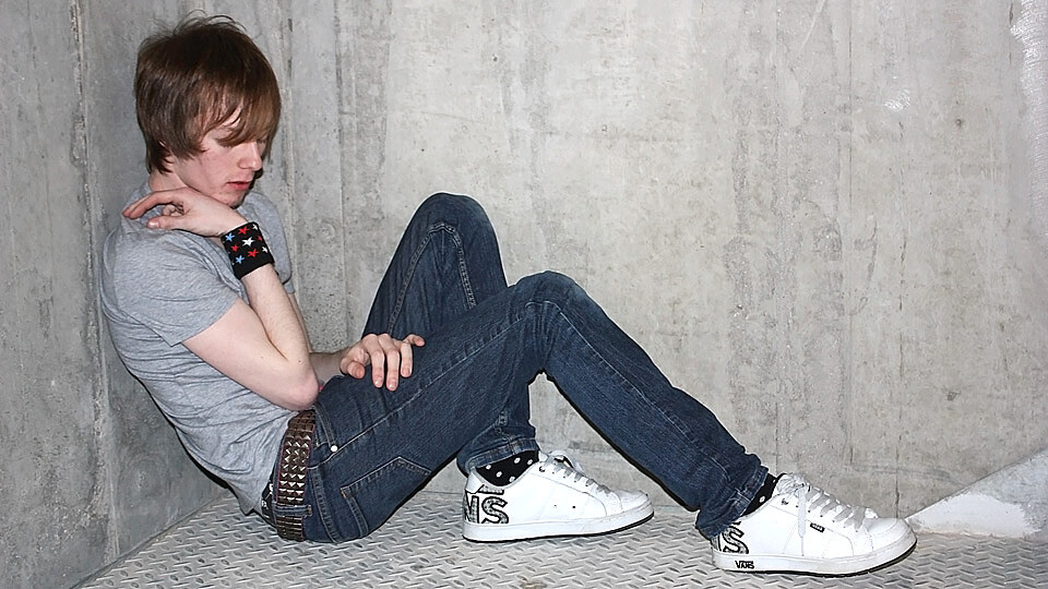 Sean Performs With His Juicy Emo Dick - Sean Taylor