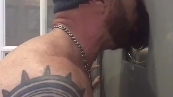 Philly Gloryhole Servicing Str8 Married Black Dick