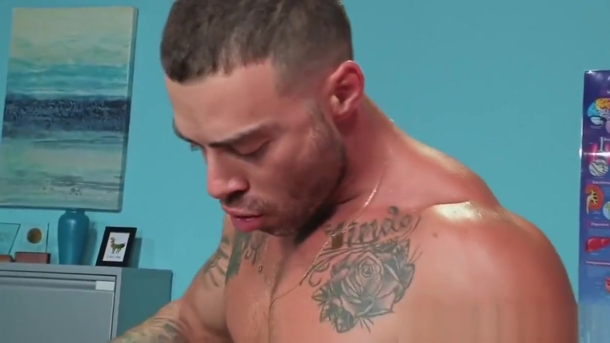Rugged Sex 4 SEXY Hunk Doctor & HOT Muscle Latino Patient