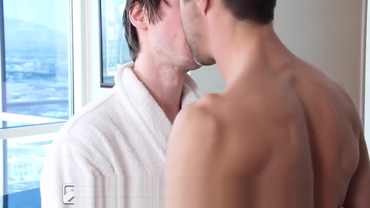 GayRoom New Roommate Ass POUNDING