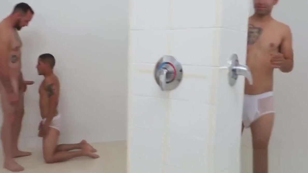 Sweet military jocks have a fuck session in the shower