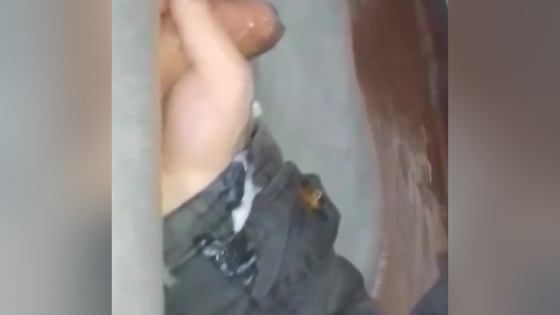 Real Stranger glory hole with Cum shot